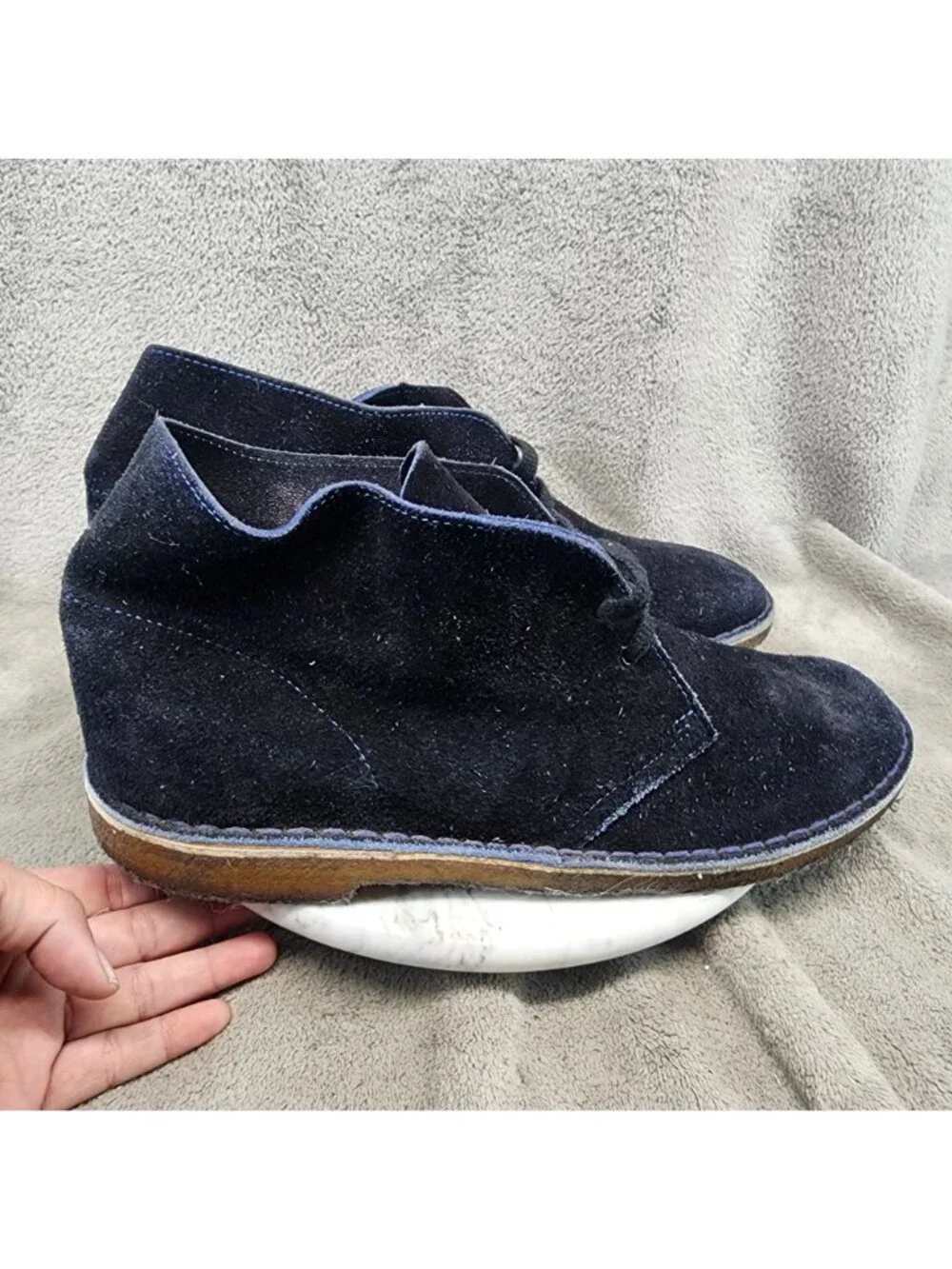 Clarks Shoes Mens Size 12 Navy Blue Suede Crepe Rubber Sole Chukka Boots *Read*